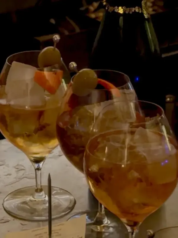 Bar Carnation